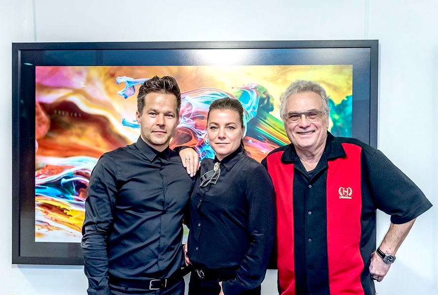 Mike & Madeleine Bülow with Dr. G.C. Rump | Artistes sur ArtWizard