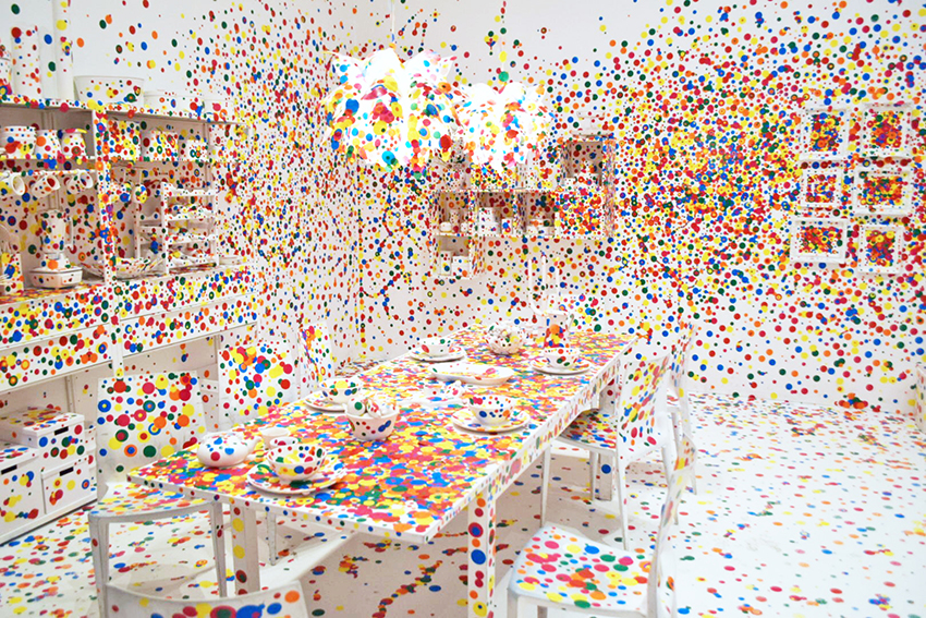 Yayoi Kusama, The Infinite Room | Article on ArtWizard