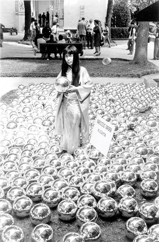 Yayoi Kusama's Narcissus Garden in Venice, 1966 | Article on ArtWizard